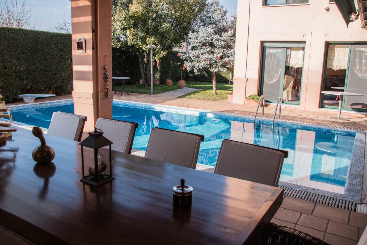 4-Seasons Pool Villa Near Meteora ตริกาลา ภายนอก รูปภาพ