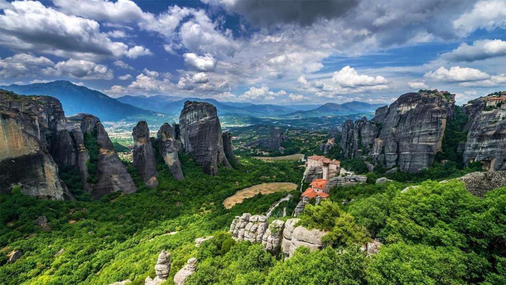 4-Seasons Pool Villa Near Meteora ตริกาลา ภายนอก รูปภาพ
